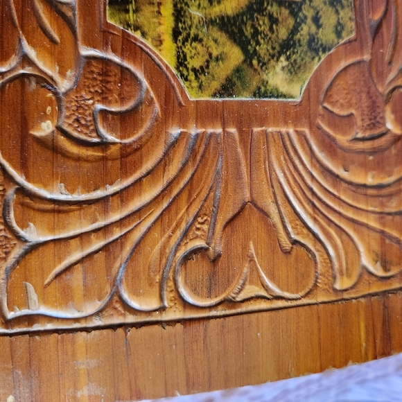 Vintage Handmade Carved Wood Vanity Cedar Wood Box w/ Painted Dome Lid & Mirror - Picture 8 of 15